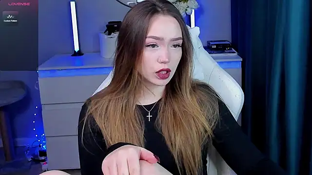 Evia r0se online show from 11.04.25