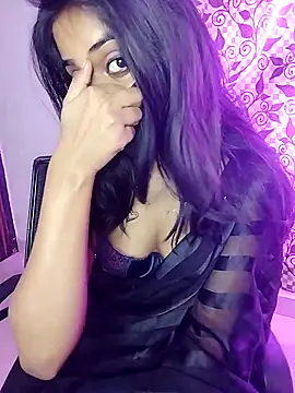 Snapshot of Sexy_eye-19 chatting on 11.04.25 Sexy eye-19 online show from 11.04.25