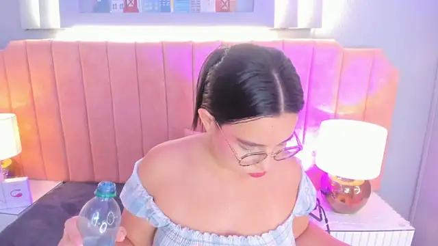 alys baker online show from 10.08.25