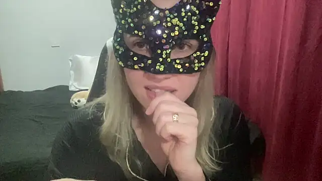 Akasha 007 online show from 12.07.24