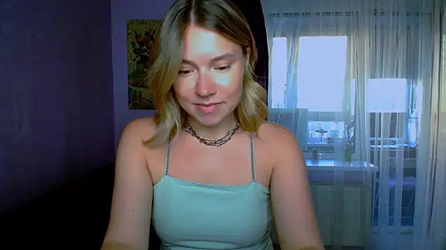 TaylorBre online show from 09.09.25