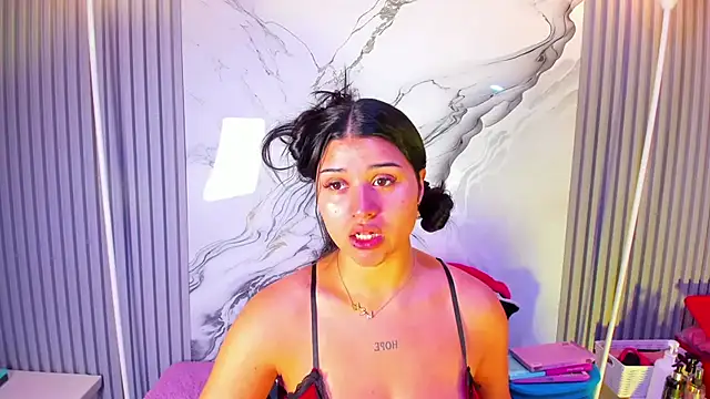 venusowen  online show from 06.13.26