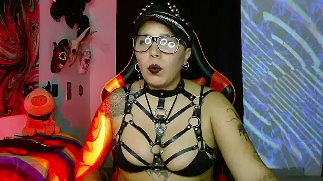LilithSharon online show from 04.06.26
