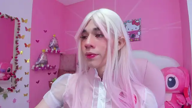 DaripQueen online show from 12.13.24