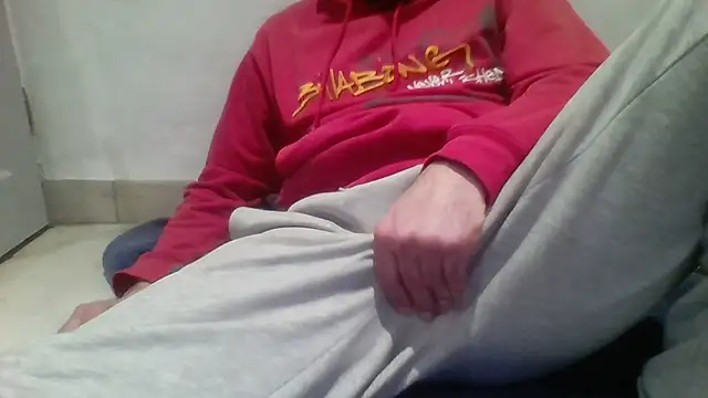 Snapshot of Ariete80s chatting on 03.02.25 Ariete80s online show from 03.02.25