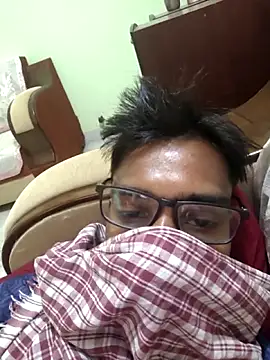 Tomato boy online show from 11.16.25