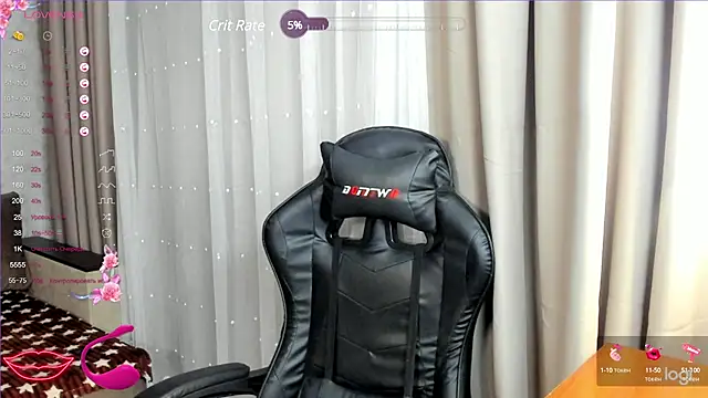 Snapshot of Victoria_Di chatting on 02.28.25 Victoria Di online show from 02.28.25
