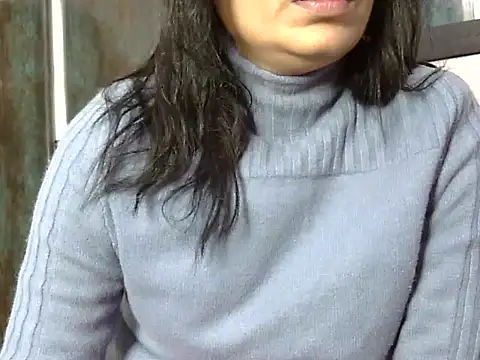 Snapshot of l_l_ish chatting on 01.27.25 l l ish online show from 01.27.25