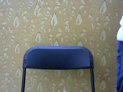 Snapshot of l_l_ish chatting on 02.18.25 l l ish online show from 02.18.25