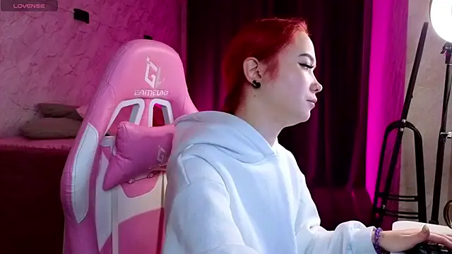 Kira yoon online show from 12.03.25