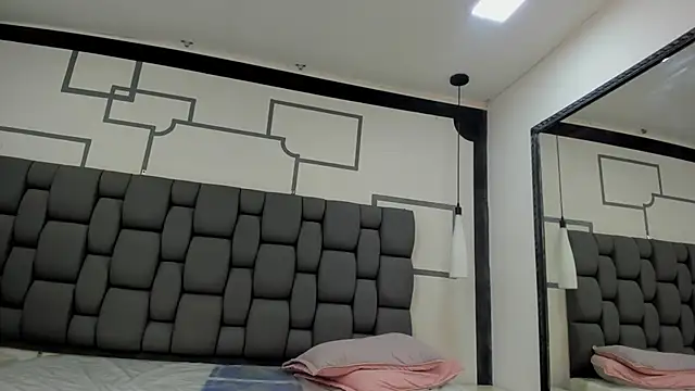 Jade squirtt online show from 12.16.24