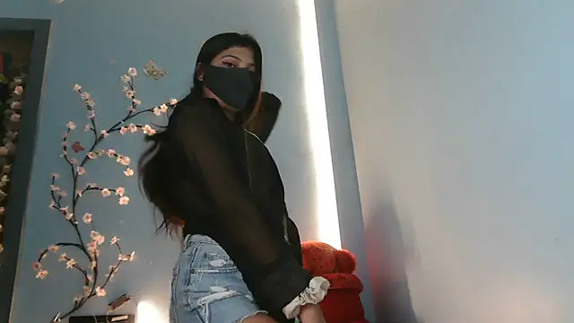 Reena Singh53 online show from 10.12.25