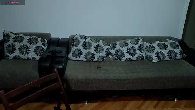 JohnnyStepBro online show from 04.18.26