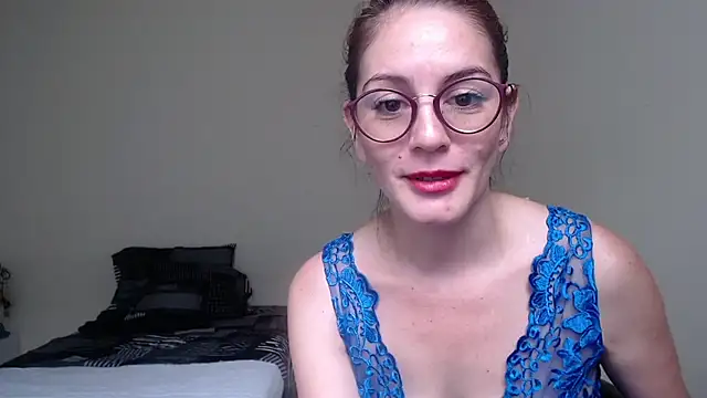 Snapshot of Hanny_24 chatting on 01.04.25 Hanny 24 online show from 01.04.25