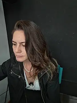 Hanny 24 online show from 12.01.25