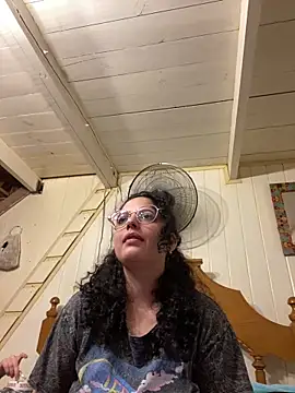 babyluna939 online show from 10.17.25