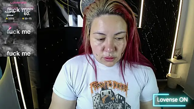 Bruja  Scarlata online show from 10.30.25