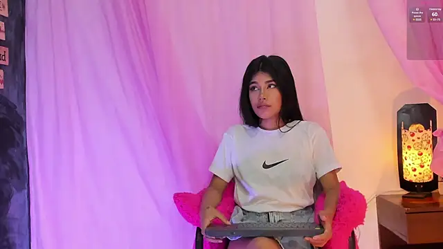 Monica lopez online show from 01.08.25