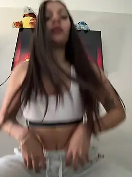 Snapshot of AnitaKariri chatting on 03.28.26 AnitaKariri online show from 03.28.26