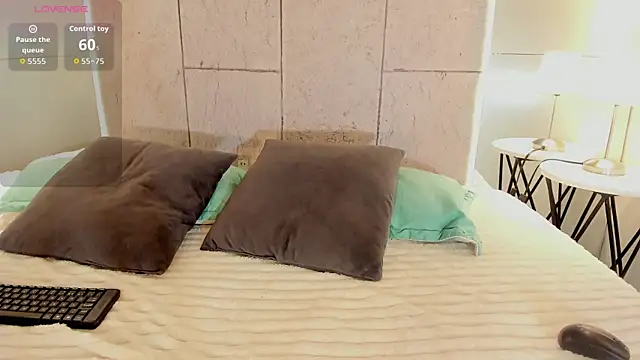 anastasia jhons online show from 10.22.25