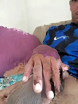 Snapshot of Andynho505 chatting on 10.23.25 Andynho505 online show from 10.23.25