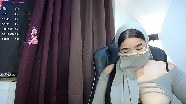 janna isa online show from 01.31.25