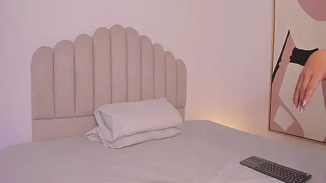valerysantos  online show from 05.26.26
