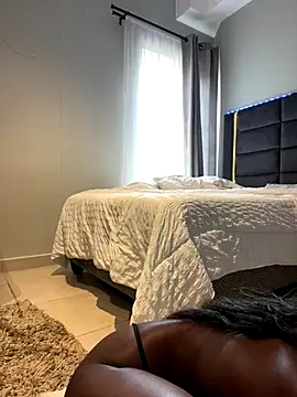 Snapshot of mmbaliii chatting on 10.12.25 mmbaliii online show from 10.12.25