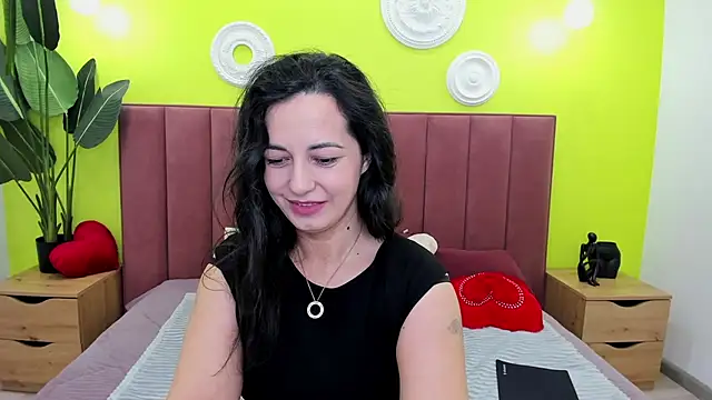 Linda Insatiable online show from 05.11.26