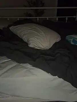 Snapshot of blondeandthick chatting on 03.11.25 blondeandthick online show from 03.11.25