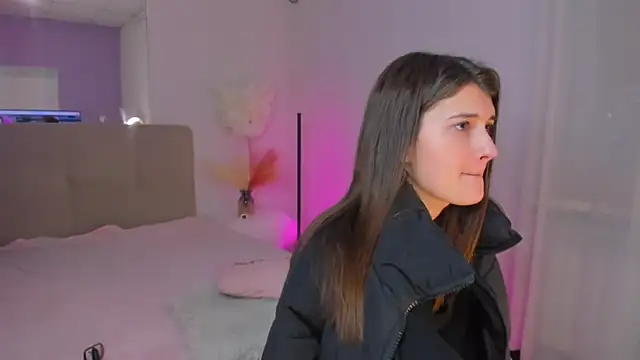 Snapshot of Laura_Leee chatting on 03.19.25 Laura Leee online show from 03.19.25