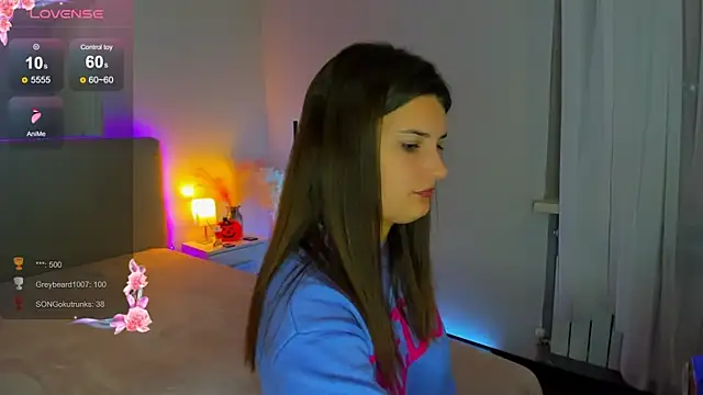 Laura Leee online show from 10.13.25