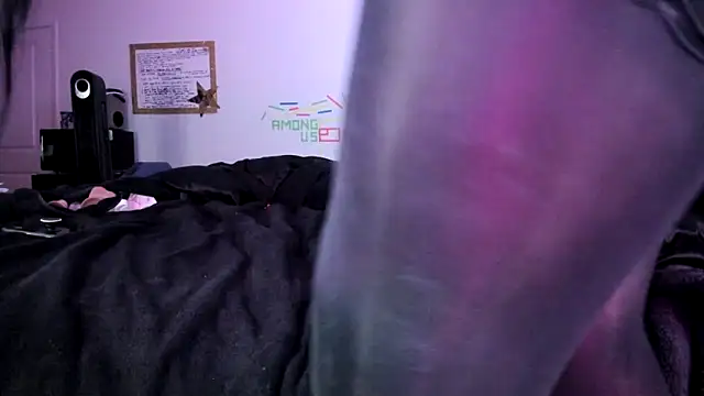 Midnightrose11 online show from 01.14.25