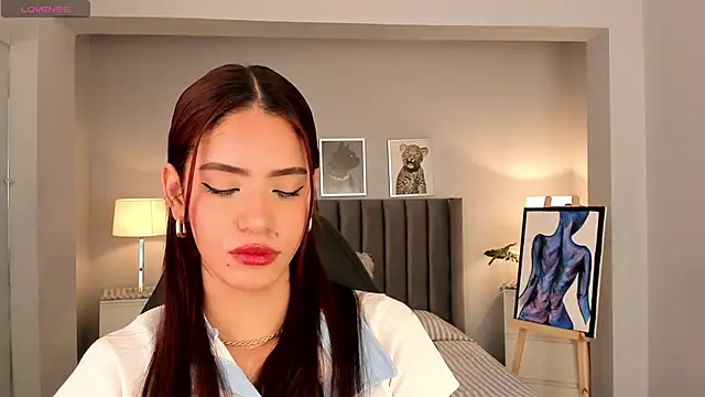 Madie  collins online show from 12.27.24