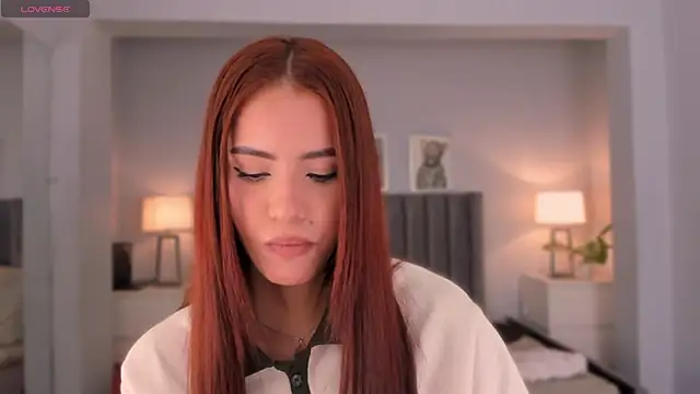 Snapshot of Madie__collins chatting on 09.20.25 Madie  collins online show from 09.20.25