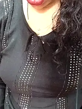 Urmila bhabhii online show from 01.21.25