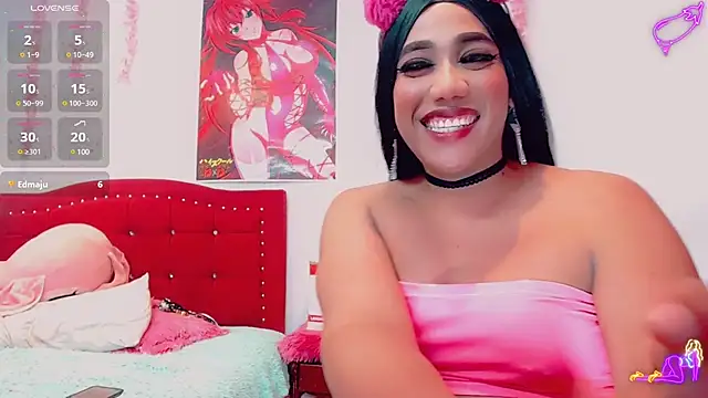 Snapshot of Milas_we chatting on 02.20.25 Milas we online show from 02.20.25