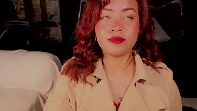 Estrella05  online show from 09.29.25