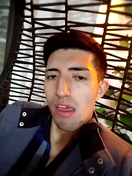 Un Slutty online show from 03.18.25