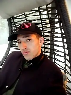 Un Slutty online show from 03.22.25