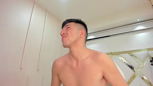 Un Slutty online show from 09.13.25