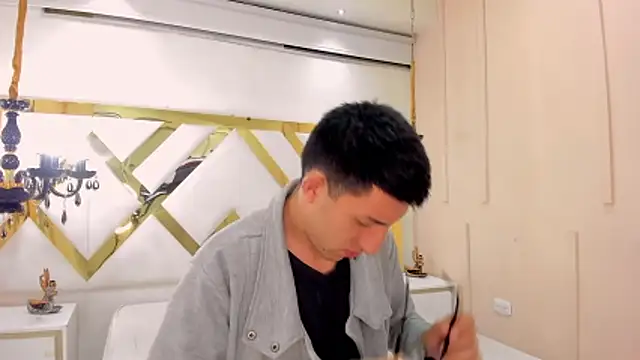 Un Slutty online show from 10.22.25