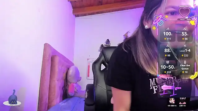 Sabrina Hall  online show from 10.13.25