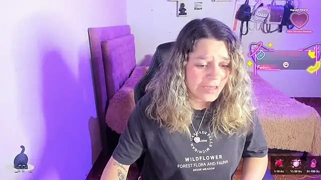 Sabrina Hall  online show from 11.29.25