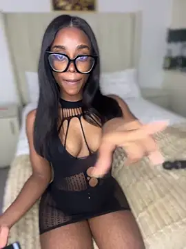 BhadBhad Kitty online show from 03.11.25