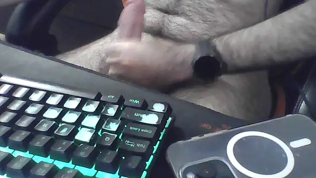 squiddy 69 online show from 10.15.25