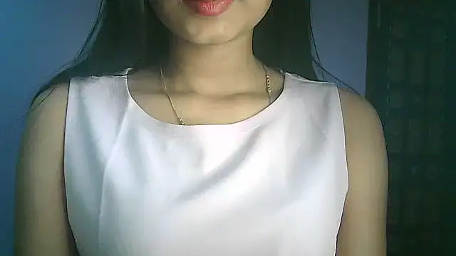Snapshot of Aaisha_urs chatting on 03.05.25 Aaisha urs online show from 03.05.25