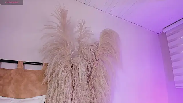 Snapshot of ariana_rosse__ chatting on 01.21.25 ariana rosse   online show from 01.21.25