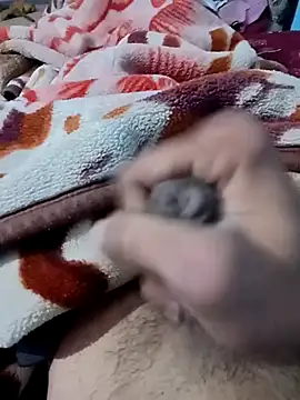 HotPrism439 online show from 11.20.25