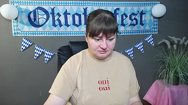 ZannaDreil online show from 10.08.25